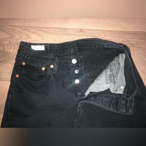 Levi’s Premium 501 women’s Button Fly jeans 28x28 Black Denim distressed Y2k